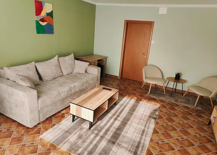 Haciendas Бухарест